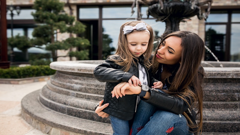 Mom Life FamousParenting The Beautiful Journey of Mother’s Life