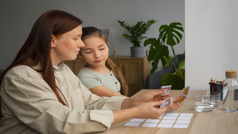 FamousParenting Mom Life Explained